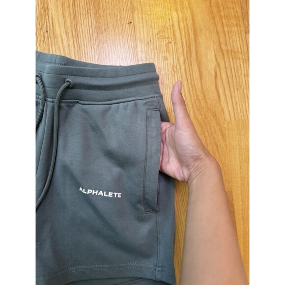 Alphalete Women's Essential Core Shorts Athletic Sweat Concrete Green Size S - Picture 9 of 15